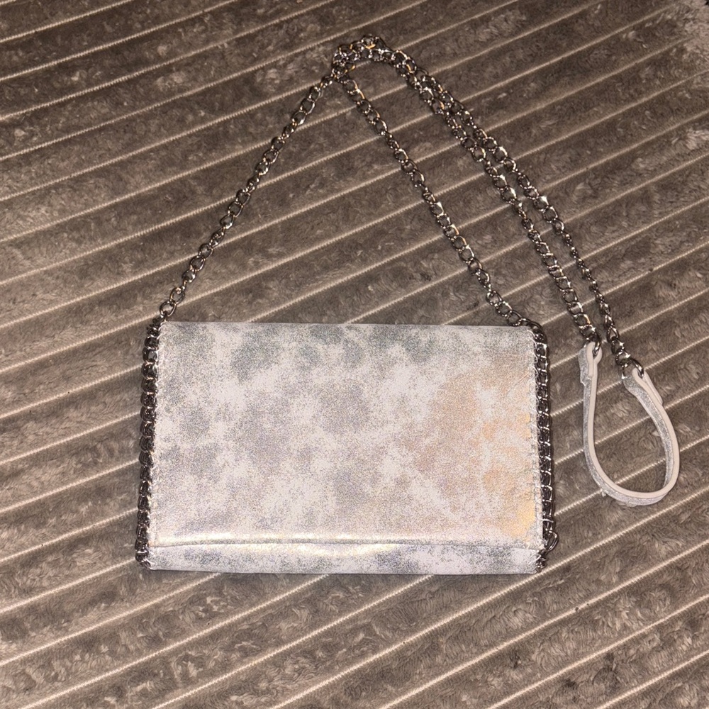 Chelsea28 Silver Metallic Chain Crossbody Bag Detachable Strap Chic Purse